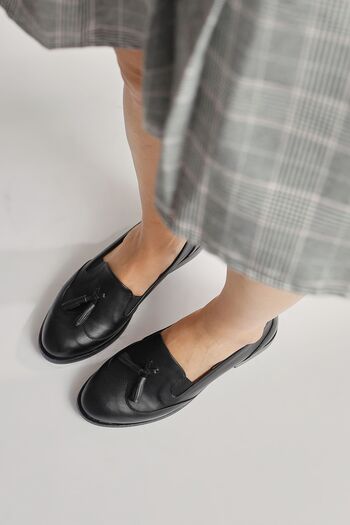Limoya Dámské neformální boty Vinny Black Tassel