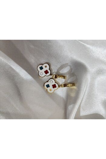 Aylish Bijuteri Gold White Dangle Clover Steel earrings
