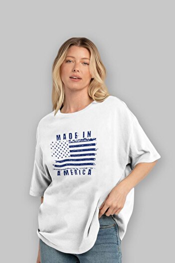 Ankhises Made In America Μπροστινό εμπριμέ λευκό μπλουζάκι υπερμεγέθη Unisex ανδρικό γυναικείο λαιμόκοψη
