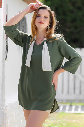 Chiccy Green 3/4 Sleeve Scarf Collar Woven Casual Blouse