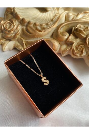 SWORDS CONCEPT Zircon Stone Minimal Gold Letter S Necklace