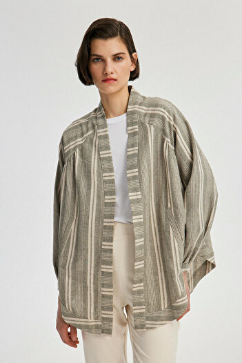 Touché Privé Striped Linen Textured Kimono