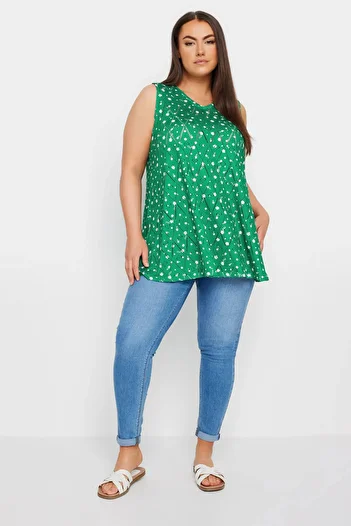 Stil Diva V-Neck Lace Detailed Plus Size Blouse - Unlined, Short Sleeve303246
