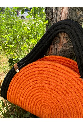 MaVaux Mia Straw Jute Small Bag