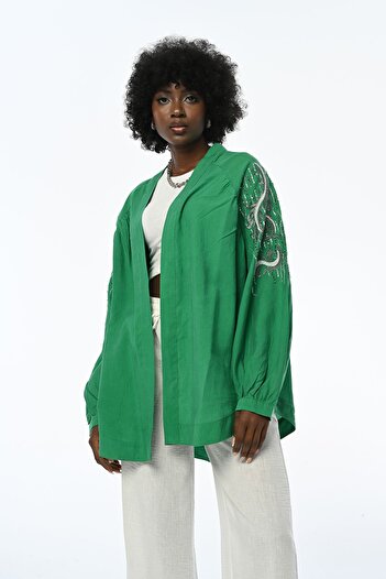 Orfeo Negro KADIN SIRTI VE KOLU PAYETLİ OVERSIZE KESİM KİMONO