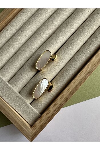 ringbox Gold Sedefli Oval Kesim Yüzük
