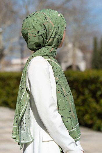 Vissona Women's Luxury Medina Silk Shawl Khaki