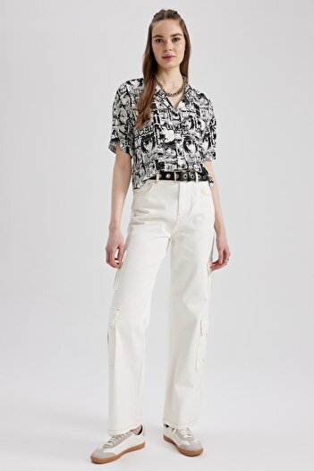 DeFacto Oversize Pajama Collar Printed Short Sleeve Shirt - Z2919az23sm