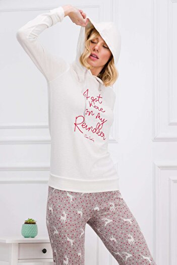 Pierre Cardin Women's Cream Pajama Set