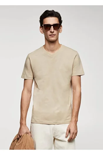 MANGO Man V-neck basic t-shirt