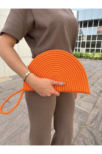 MaVaux Straw Jute Moss Vegan Clutch Bag - Zipped