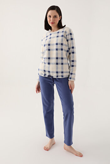 Arnetta Blue Checkered Stripes Women's Long Sleeve Pajamas Set