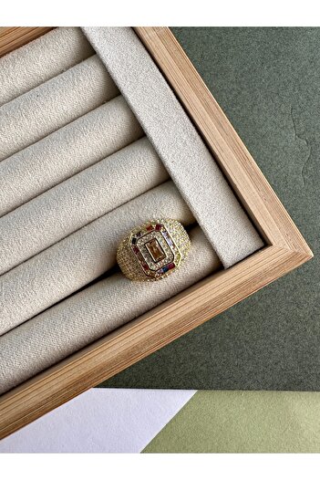 ringbox Limited Edition Gold Çok Renkli Taşlı Dörtgen Yüzük