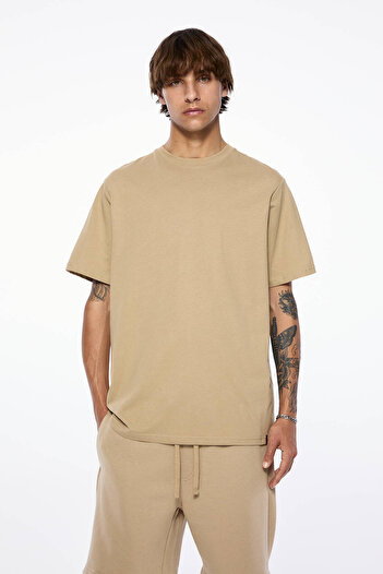 Pull & Bear Basic bermuda ve t-shirt paketi