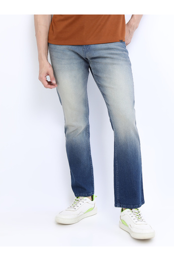 Highlander By Styli Mid Rise Light Fade Jeans with Pockets