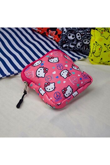 Köstebek Рожева косметичка Hello Kitty Peace Collage