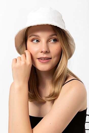 Saria Moda Beige Bucket Hat - Women