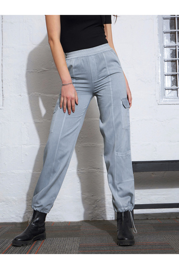 Sassafras By Styli Twill Multi Pocket Cargo Jogger