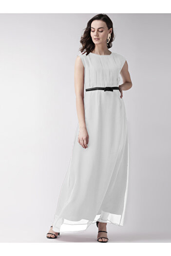 Mish By Styli Box Pleated Contrast Waist A-Line Maxi Dress