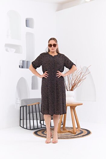 RMG Plus Size Black Crispy Floral Patterned Dress