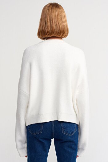 Dilvin Dlvn 10276 Cycling Collar Soft Textured Sweater - Ecru