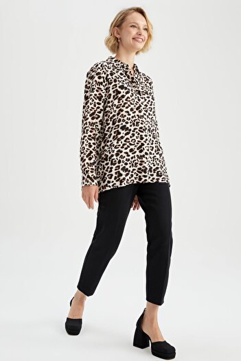 DeFacto Leopard Print Viscose Relax Fit Shirt - Long Sleeve W4515az22au