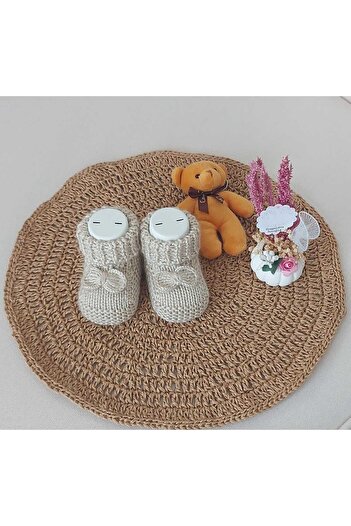 BEGİN 0-6 Months Beige Baby Slippers - Newborn Gift, Acrylic Wool, Hand Knitted Birth Memory with Bow