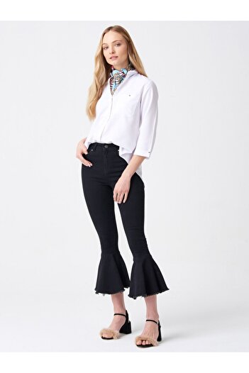 Dilvin Women's White Three-Quarter Sleeve Baby Collar Shirt