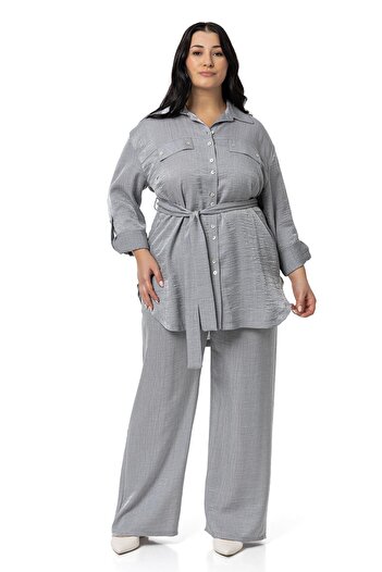 DISENTIS MODEST Gray Double Set - Large Size Shimmering Fabric Shirt and Trousers