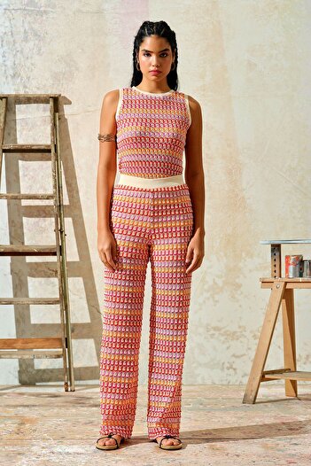 UPGRADE Fuchsia Colored Trousers - Transition Detailed
