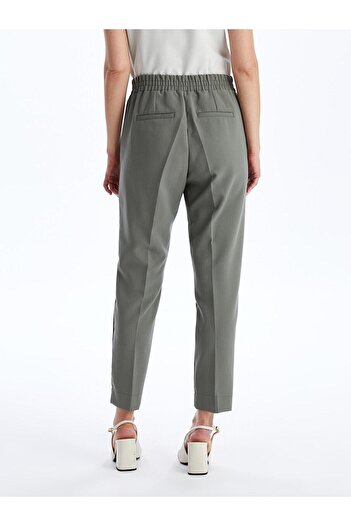 LC Waikiki LCWAIKIKI Classic Beli Lastikli Standart Fit Kadın Pantolon