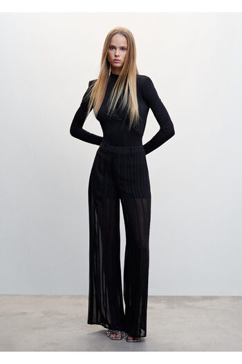 MANGO Woman Black Women's Trousers 37049084