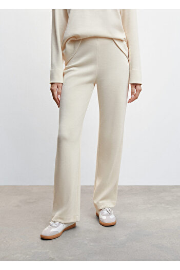 MANGO Woman Ecru Women's Trousers - 47071251