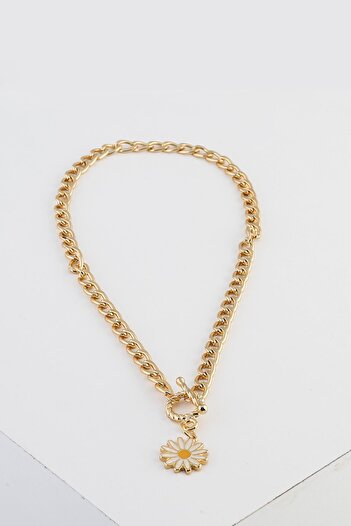 New Obsessions Daisy Pendant Chain Necklace