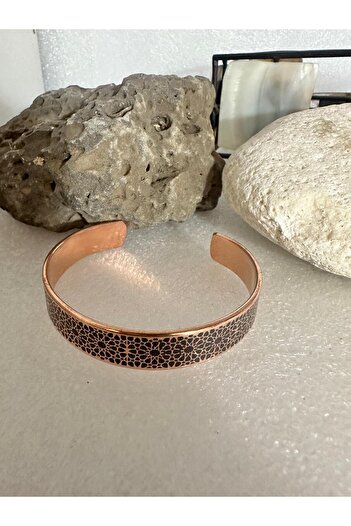 KAVELE Pure Copper Lucky Bracelet - Motifed Bracelet Design