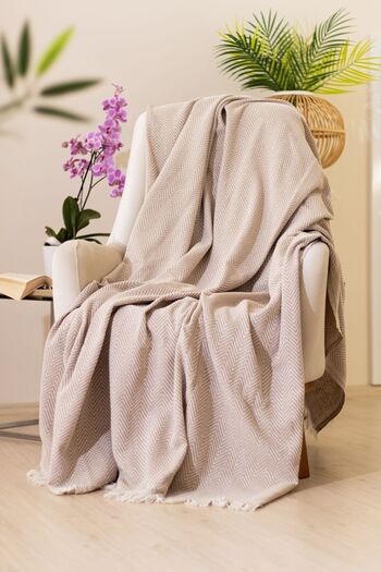 Tabu Home Woven Cozy Comfort Beige TV Cover