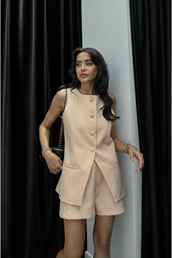 Lady Pixie KAPLAMA DÜĞMELİ YELEK ŞORT TAKIM