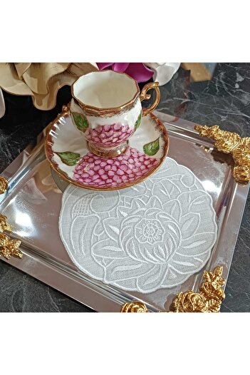 LASETU beyaz iş desenli nilüfer model ekru renkli kokteyl peçetesi ,kahve yanı peçetesi, napkin 1 adet