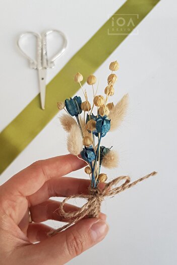 ioadesign Promise / Engagement Scissors Silver Color Blue White Dried Flower Bunch