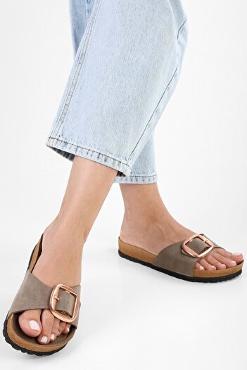 Shoeberry Γυναικείες Παντόφλες Mink Suede - Χοντρή σόλα και ζώνη