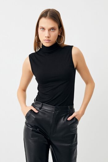 Bipantolon Women's Black and White 2-Piece Sleeveless Body Half Throat