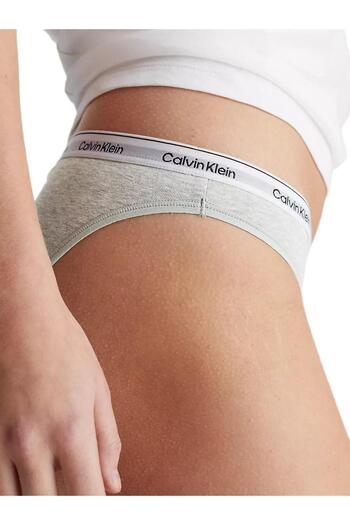 Calvin Klein Kadın 3'lü Siyah - Beyaz - Gri Bikini Külot
