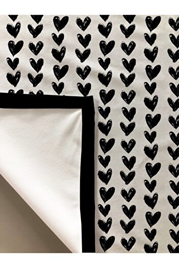 Evmila Black Heart Patterned Tablecloth White