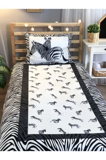 Lolla Evmila Decorative Patterned Children's Bedspread