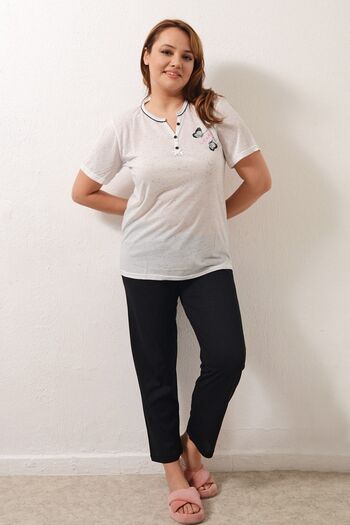 PİNKMARK Women's Ecru Black Embroidered Short Sleeve Plus Size Pajama Set Pmtk25512
