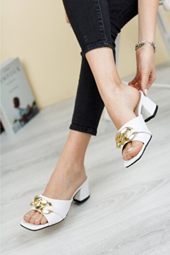 Demashoes Жіночі тапочки з білою пряжкою