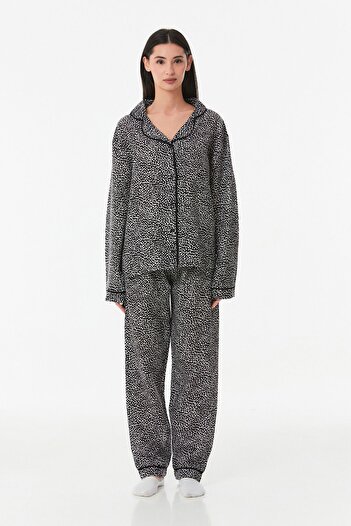 Fulla Moda Puantiyeli Düğmeli Pijama Takımı
