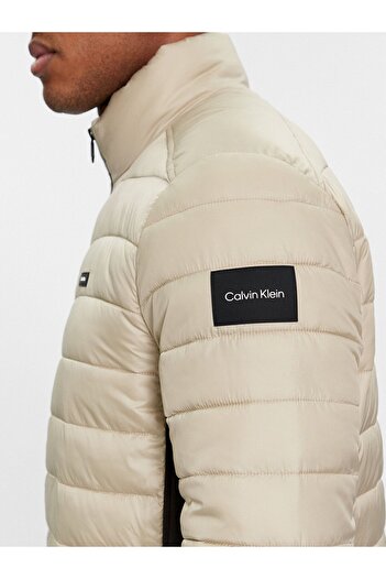 Calvin Klein Erkek Su Geçirmez Dik Yaka Şişme Ekru Mont K10k108291-leb