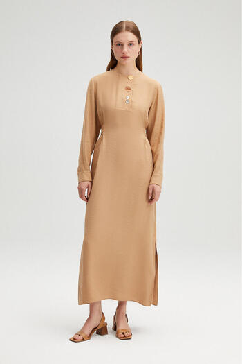 Touché Privé BUTTON DETAILED DRESS