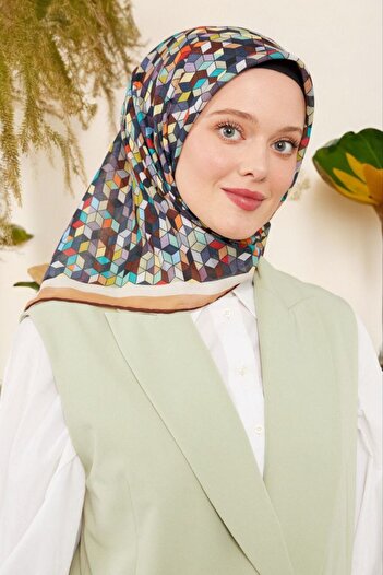 Levidor Geometric Patterned Cotton Sport Scarf